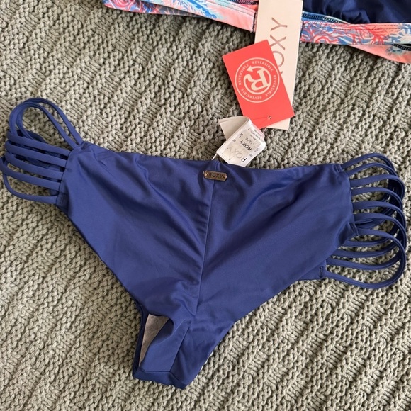 Roxy Undersea Fixed Triangle Bikini - Picture 4 of 6